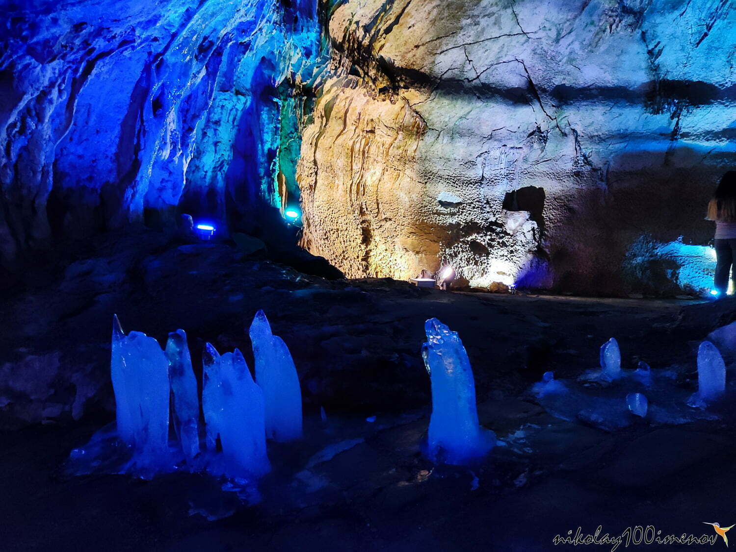 пещера леденика